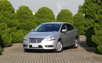 【日産 シルフィ 試乗】乗り心地やパッケージングはまずまず、燃費性能はもう一歩…松下宏 画像