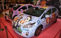 【アニメコンテンツエキスポ13】トヨタがアニメ公式痛車を販売…ガールズ&パンツァーの(C)付き 画像