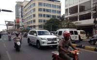 【中田徹の沸騰アジア】混沌のカンボジア自動車市場、プノンペンは カムリ博物館? 画像