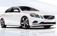 ボルボ S60 T4 Se 試乗 外観はフォーマルに 走りはスムースに 島崎七生人 レスポンス Response Jp ボルボ S60 T4 Se 試乗 外観はフォーマルに 走りはスムースに 島崎七生人 レスポンス Response Jp