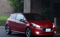 【プジョー 208GTi 試乗】右ハンドル&コンパクトボディが武器の韋駄天ハッチ…河村康彦 画像
