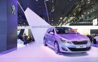 【フランクフルトモーターショー13】プジョー 308 新型、初公開…140kgの軽量化 画像