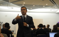【東京モーターショー13】日産ゴーン社長「米国市場では潜在力を十分発揮していない」 画像