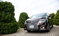 【日産ミニバン3兄弟への10の質問】Q.2 走りの評価高いエルグランド、モデルチェンジでどう変わった? 画像