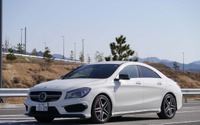 【メルセデスベンツ CLA45 AMG 試乗】世界最強の4気筒が織りなす圧倒的パフォーマンス…中村孝仁 画像