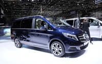 【ジュネーブモーターショー14】メルセデス Vクラス 新型、初公開…ロングボディとアバンギャルド設定 画像