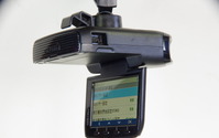 【Garmin GDR 190J インプレ前編】ツインカメラで実現した超広角200度ドラレコ、その実力は 画像