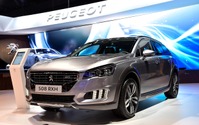 【パリモーターショー14】プジョー 508 RXH 、ハイブリッドSUVにも改良新型…表情一新 画像