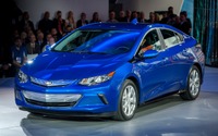 【デトロイトモーターショー15】シボレーのPHV、ボルト 新型…EVモードは4割以上拡大 画像