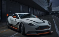 【ジュネーブモーターショー15】アストンマーティン ヴァンテージに「GT3」…600psの軽量仕様 画像