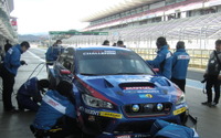 スバル WRX STI、ニュル24時間参戦車がシェイクダウン…「左ハンドル」で王座奪還へ 画像