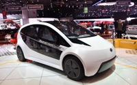 【ジュネーブモーターショー15】タタ、コネクト・ネクストを欧州初公開…「つながる車」をアピール 画像
