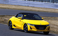 【ホンダ S660プロトタイプ 試乗】軽くてガッチリどっしり、思わず叫んで笑っちゃうほどの楽しさ 画像