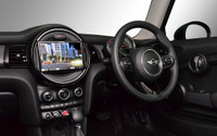 カナック企画、BMW MINI用カーAVトレードインキットを発売…市販ナビが取付可能 画像