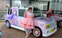 フジテレビ前を痛車が占拠! ハロウィンまで待ちきれず新イベント 画像