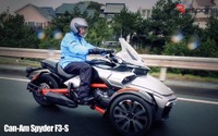 【Can-am スパイダー F3-S 動画試乗】バイクの興奮をクルマの安心感で楽しめる新しい乗り物…佐川健太郎 画像