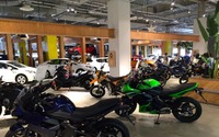 お買い物ついでにバイクをチェック、イオンモール木更津にバイク王が新店舗 画像