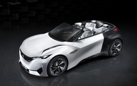 【フランクフルトモーターショー15】プジョー から小型EVスポーツ、フラクタル …1トンの軽量ボディ 画像