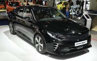 【フランクフルトモーターショー15】キア オプティマ 新型に「GT」…2.0ターボは245ps 画像