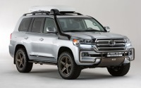 【SEMAショー15】トヨタ ランクル 200 に「TRD」…オフロード性能強化 画像