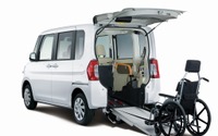 ダイハツ、タント福祉車両をマイナーチェンジ…価格据置で機能向上 画像