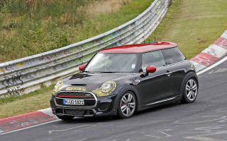 MINIクーパー最強のJCW、改良モデルで新ターボ搭載へ 画像