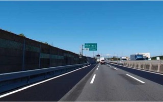 東名阪道の暫定3車線、渋滞回数が2割減---「ドライブ・アシスト・ライト」も運用を開始 画像