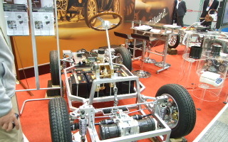 【FC EXPO10】ミニカー規格のEVデモカー 画像