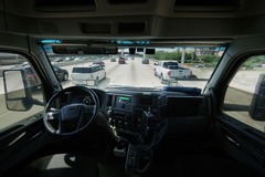 無人運転トラックが現実に、米テキサス州で商用サービス開始 画像