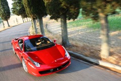 『母の日』動画、イタリアのマンマはフェラーリで200km/h超!...5月11日の過去記事 画像