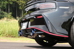 東京オートサロン2025限定　谷口選手サイン入り1/43GRスープラ HKSが「東京オートサロン2025」限定/先行販売アイテムを公開