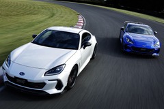 カワサキ Ninja ZX-25Rシリーズ、最高出力48psにアップ…フルカラーTFT