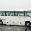 【中学生ハイブリッド教室】写真蔵…観光バスで富士スピードウェイを攻める