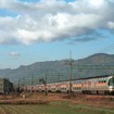 旅行商品は上野~札幌間の片道ツアーと上野発着の東北・北海道周遊ツアーの2種類が販売される。周遊ツアーでは写真の上越線も走る。