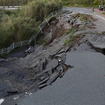 熊本地震で崩落した道路