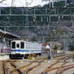 850系3連が止まる葛生駅