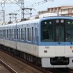阪急電鉄や阪神電鉄など4社は磁気式の「スルKAN」対応カード終了後も共通利用を継続する。写真は阪神電鉄。