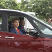 山本耕史さんの運転で再び公道へ