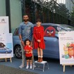 リーチマイケル選手と愛娘のアメリアちゃん、鈴木梨央さん