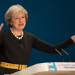 英保守党党大会に登壇したメイ首相（10月2日、バーミンガム）　(c) Getty Images