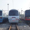 「リゾート21」の「リゾートドルフィン」（左）、「アルファ・リゾート21」（中央）、「黒船電車」（右）。「アルファ・リゾート21」が来年7月デビューの観光列車に改造される。
