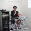 日産　仲田直樹パワートレイン主管とe-POWERのカットモデル