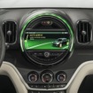 MINI クロスオーバー 新型のPHV