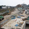 相鉄・JR直通線の羽沢駅の工事現場。羽沢貨物線の合流点近くに設けられる。