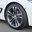 【BMW 320iグランツーリスモ】新デザインライトと新エンジンを採用3シリーズの5ドアハッチバック［写真蔵］