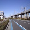 上下線で高さが違う高架が走る新駅設置付近