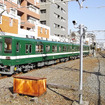 2月16日に亀戸線運用に就いた昭和30年代試験塗装カラーの8568編成（2月16日、亀戸駅）