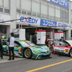 マークX MC（左）もGT300クラスのニューカマー。