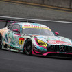 GT300クラス予選2位の#4 メルセデス。