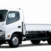 トヨタ ダイナ カーゴ 標準キャブ・ロングデッキ・高床・3t積・ディーゼル車・2WD（ホワイト）